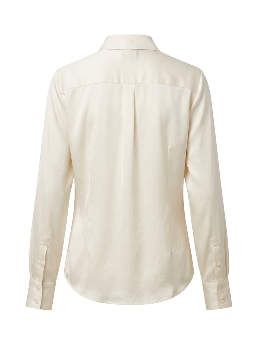 Blusa de satín crudo, detalle